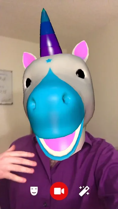 Yoji: AR Emoji Camera Recorder screenshot 2