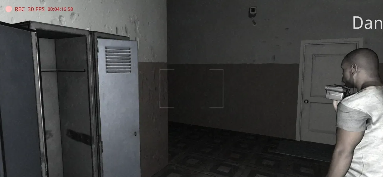 The Ghost - Multiplayer Horror screenshot 1