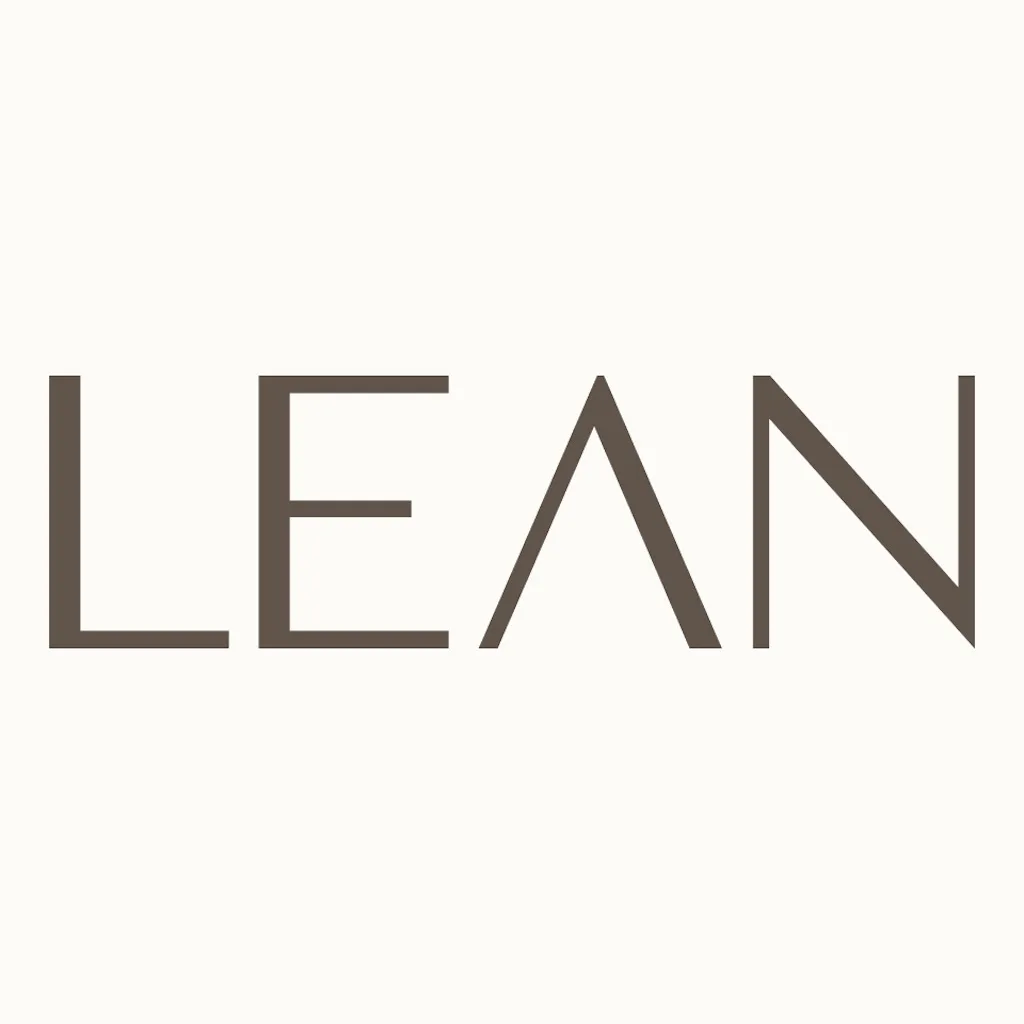 LEAN With Lilly