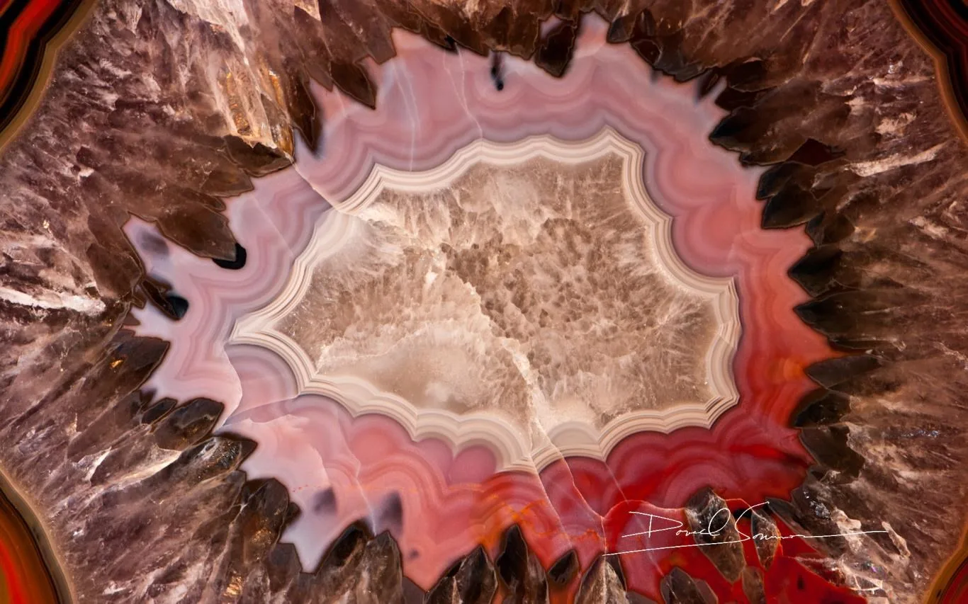 Macro World of Rocks by David Sommers screenshot 2