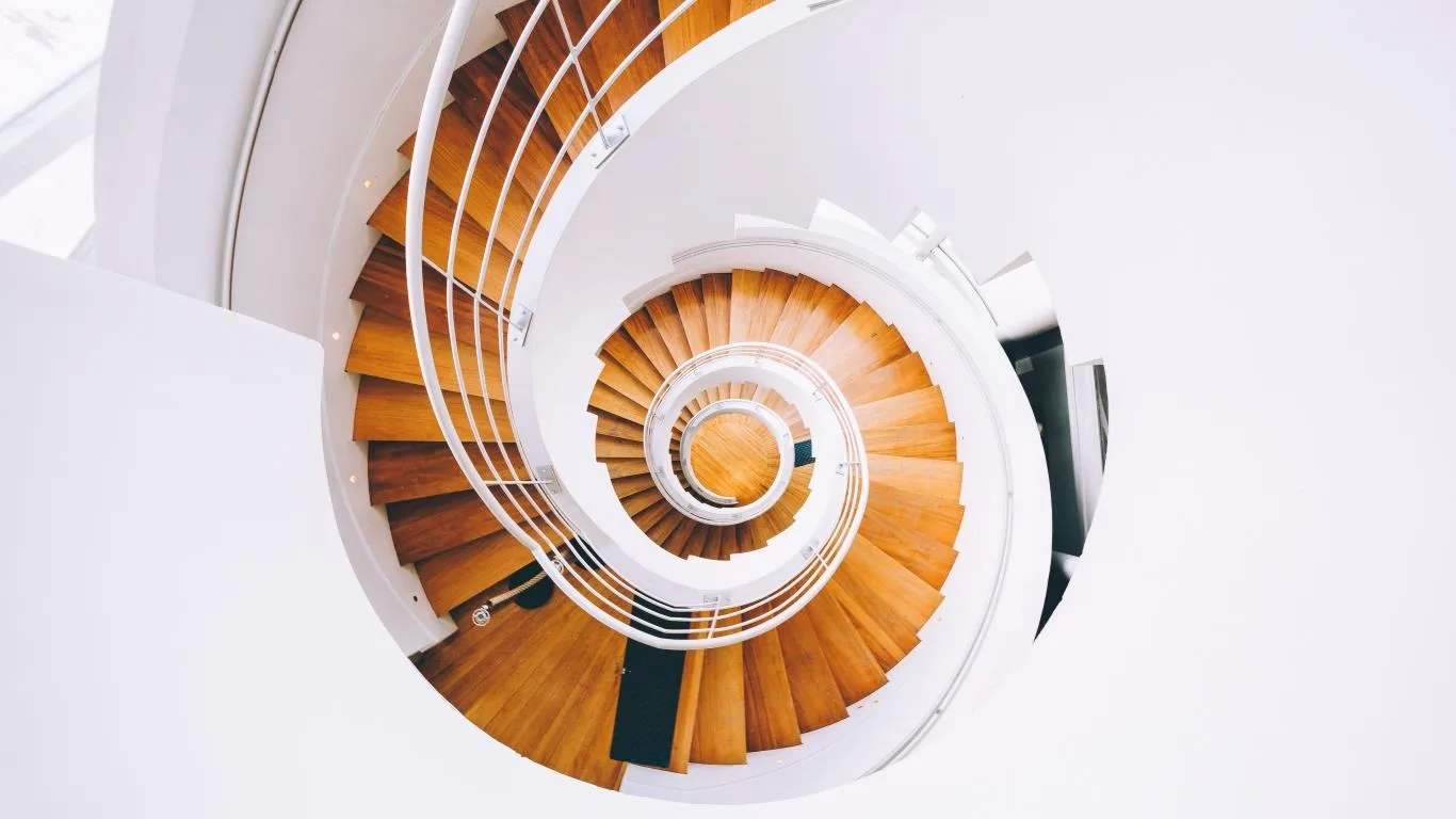 Curious Perspectives screenshot 1
