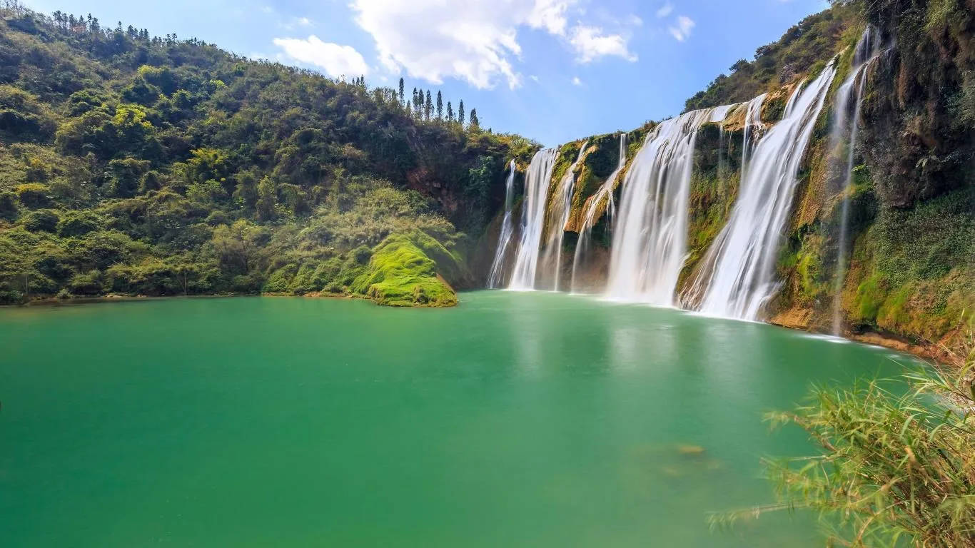 Stunning Waterfalls screenshot 4
