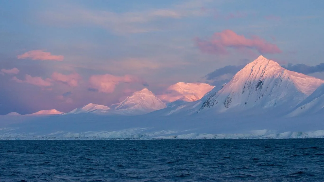National Geographic Antarctica screenshot 4
