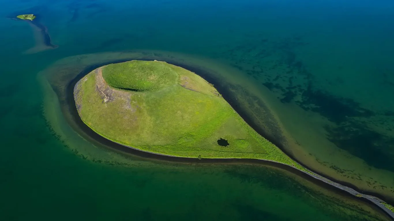 Aerial Iceland screenshot 2