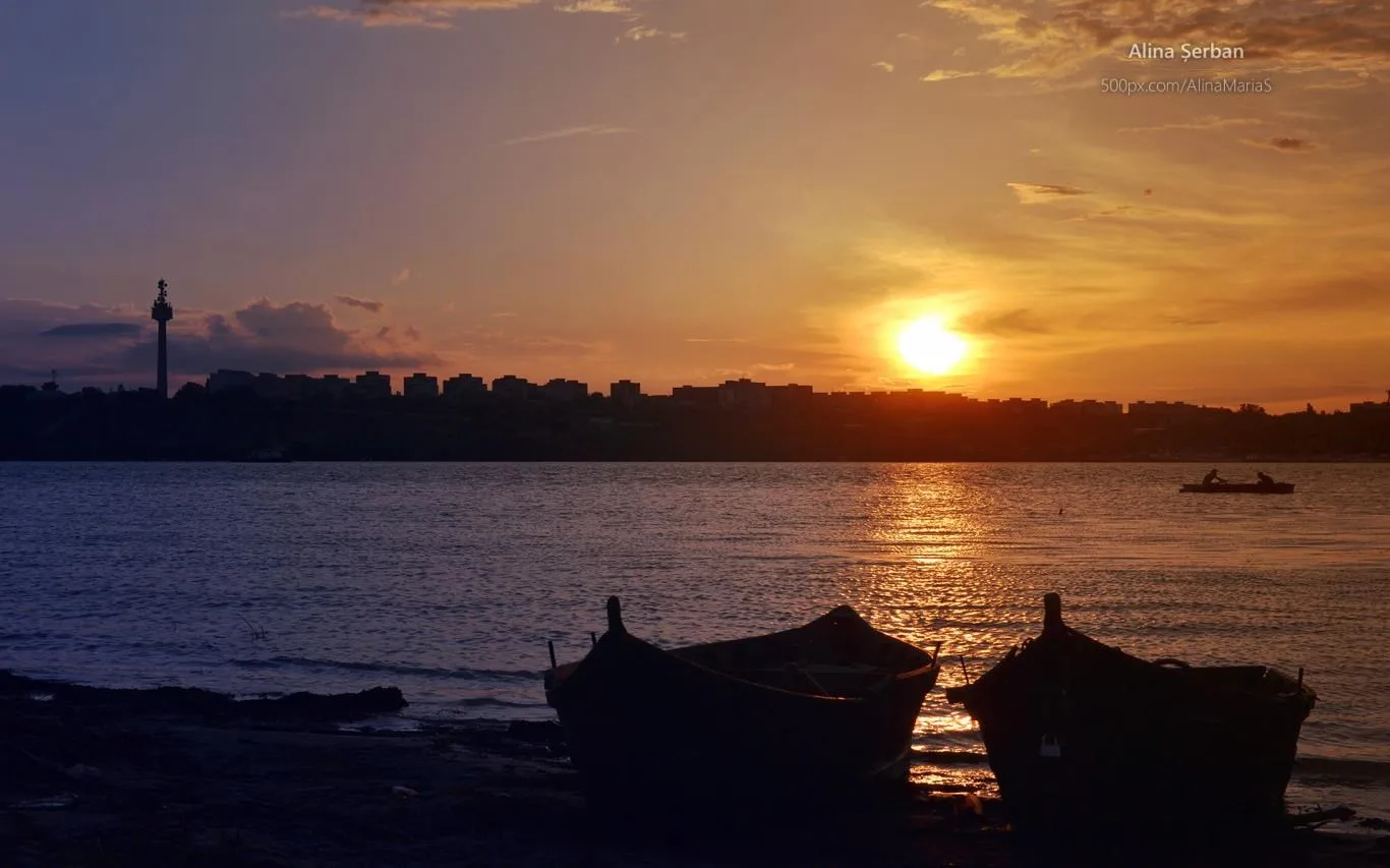 Danube Sunsets by Alina Serban screenshot 3