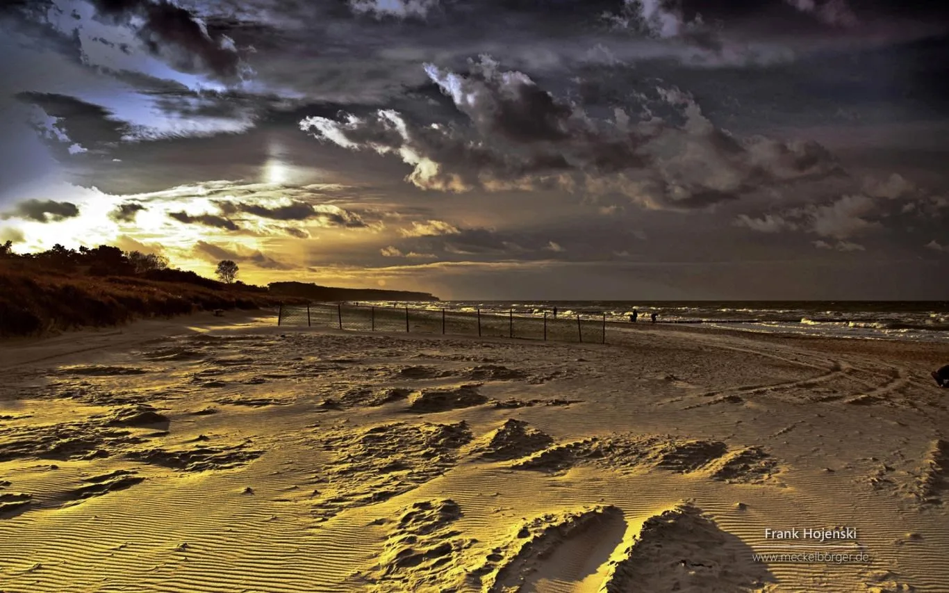 Coastal Germany by Frank Hojenski screenshot 2