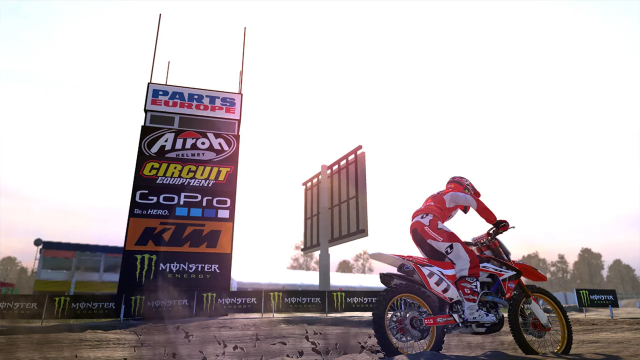MXGP - The Official Motocross Videogame Compact screenshot 4
