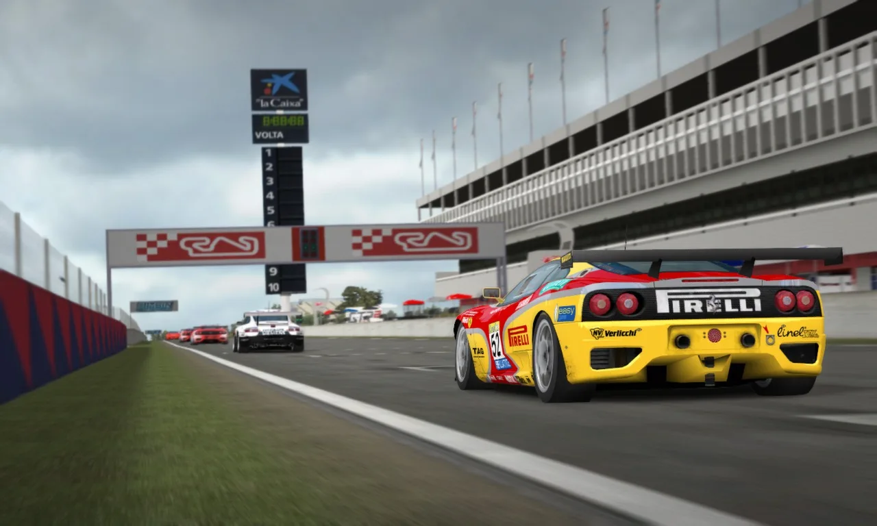 GTR - FIA GT Racing Game screenshot 1