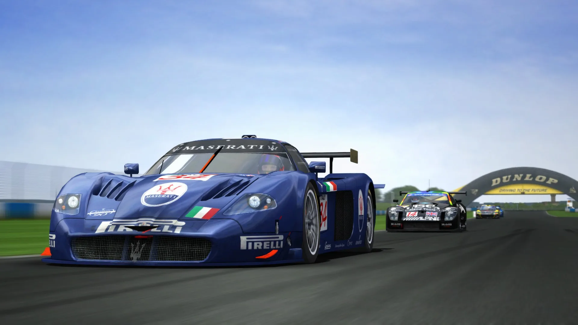 GTR 2 FIA GT Racing Game screenshot 1
