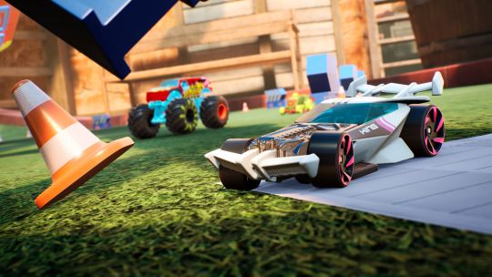 HOT WHEELS UNLEASHED™ 2 - Turbocharged - Legendary Edition screenshot 2