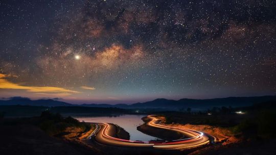 Night Skies screenshot 1