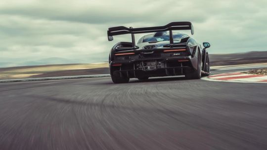 McLaren Senna Track Day screenshot 3