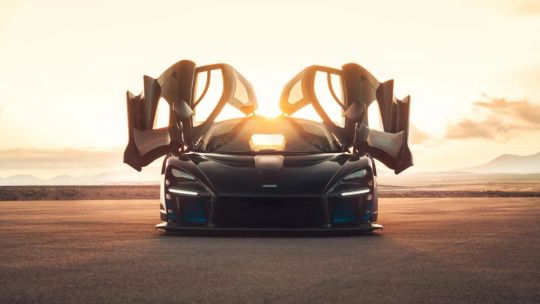 McLaren Senna Track Day screenshot 4